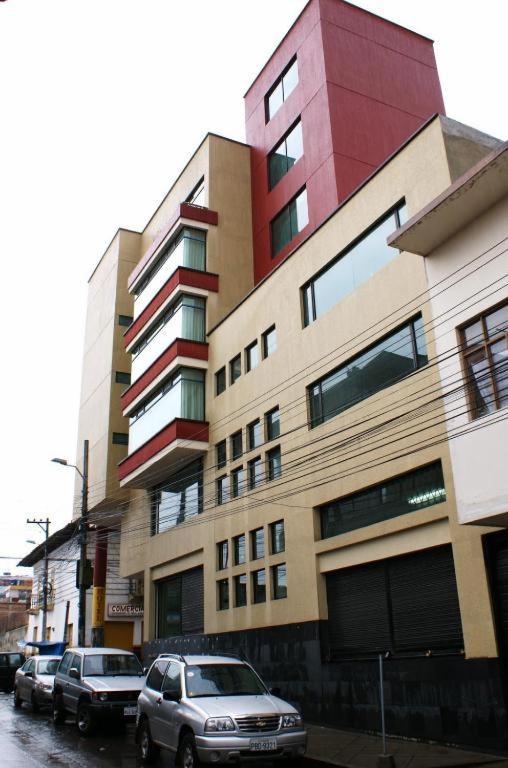 Hotel Flor De Los Andes Tulcán Екстериор снимка
